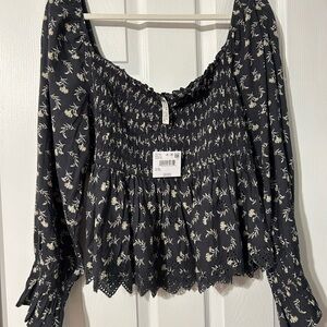 American Eagle Outfitters Gray Floral Smocked Blouse